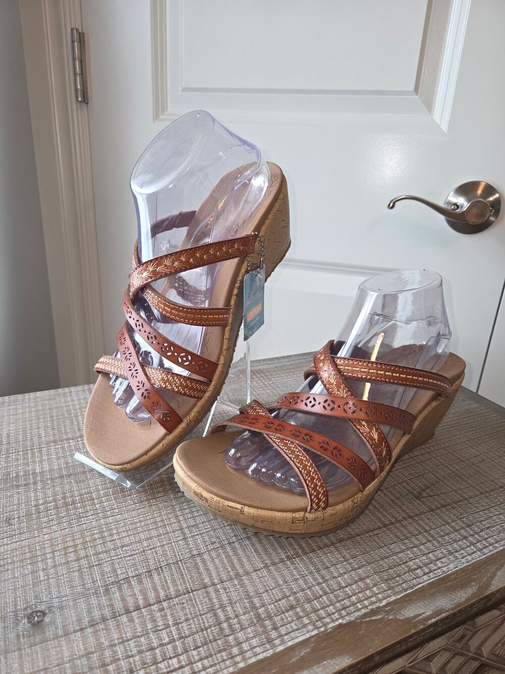 Skechers Cali Beverlee Leather Strap Wedge Cork Heel Sandal Size 10 NWT